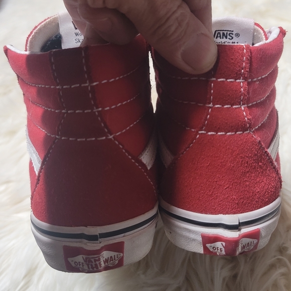 Vans - Picture 4 of 6